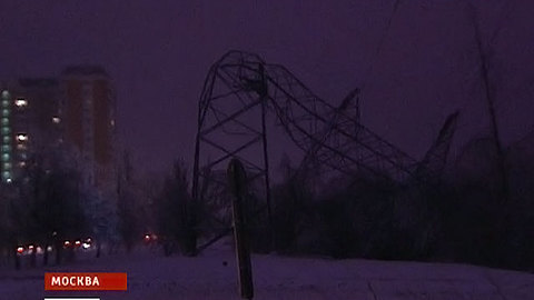 Жители Подмосковья третьи сутки не могут прорвать коммунальную блокаду