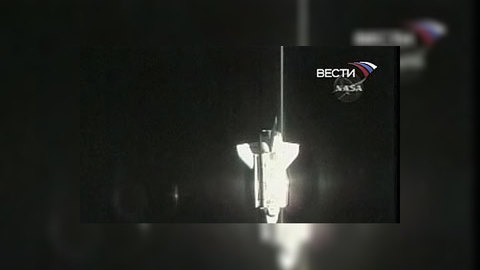 "Индевор" отчалил от МКС