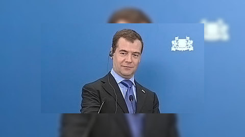 Президент Медведев съел собрата осьминога Пауля