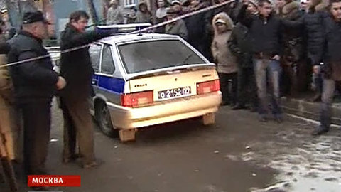 Мужчину, напавшего на прохожих с ножом, ждет психиатрическая экспертиза