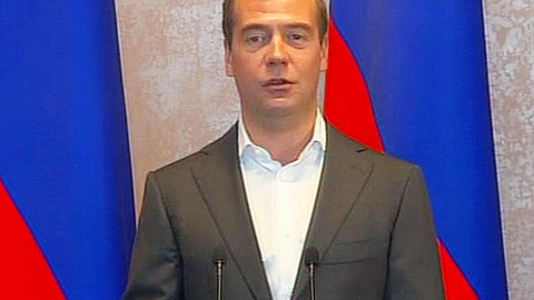 Медведев приветствовал открытие форума "Православная Русь"