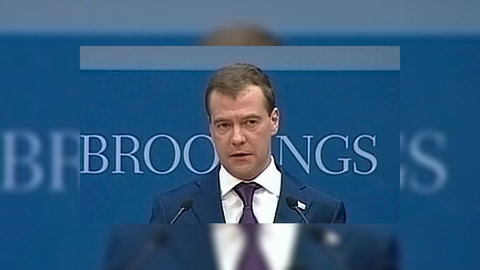Дмитрий Медведев: Киргизия стоит на пороге гражданской войны