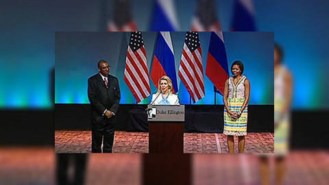 Супруги президентов России и США посетили школу искусства