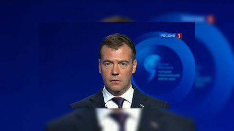 Медведев предложил пять стандартов демократии