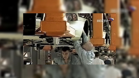 Шувалов: нужно определить меры по поддержке автопрома