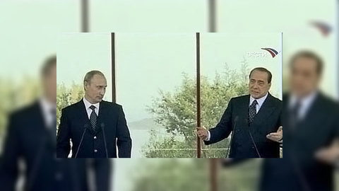 Путин поздравил Берлускони с победой на выборах