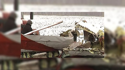 Самолет с парашютистами упал со 150 метров
