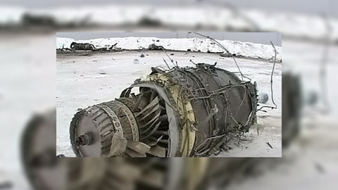 Экипаж не смог справиться с сильным креном Ил-76: ВИДЕО