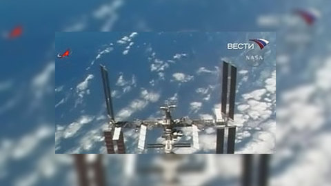Японский грузовой корабль стыкуется с МКС
