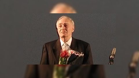 Путин наградил Тихонова орденом Почёта