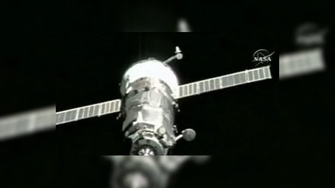 Корабль "Прогресс" доставил груз на МКС