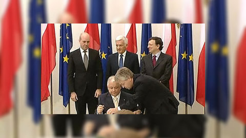 Президент Польши подписал Лиссабонский договор