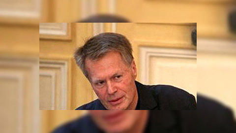 Романист из Франции получит более миллиона долларов