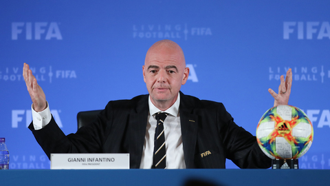 Инфантино идет на третий срок. Глава ФИФА удержит пост президента