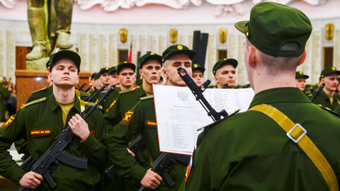 Путин скорректировал форму армейского ответа на благодарность