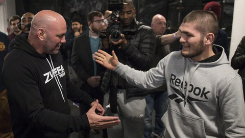 Глава UFC Уайт признает величие Нурмагомедова в случае его победы над Гэтжи