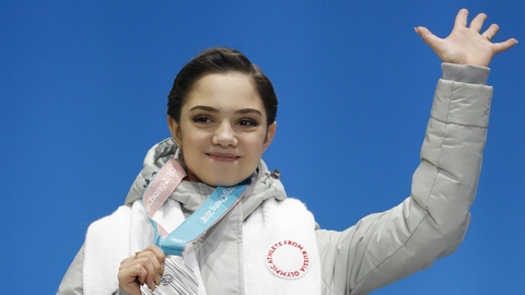 Евгения Медведева пропустит чемпионат России по фигурному катанию