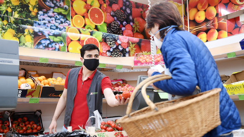 Чиновники заверили, что оснований для продуктовой паники нет