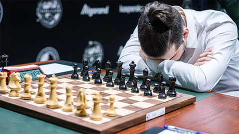 Legends of Chess. Непомнящий уступил Карлсену, Свидлер победил Крамника