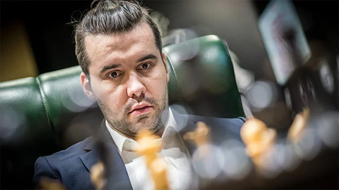 Шахматы. Непомнящий вышел в плей-офф "Тура чемпионов"