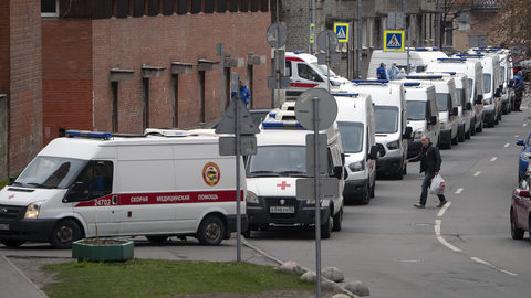 В Петербурге могут усилить ограничения из-за роста заболевших COVID-19