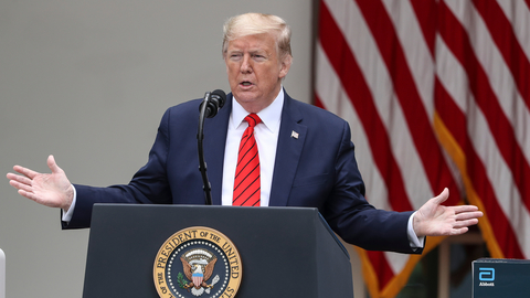 Трамп не намерен пересматривать торговую сделку с Китаем