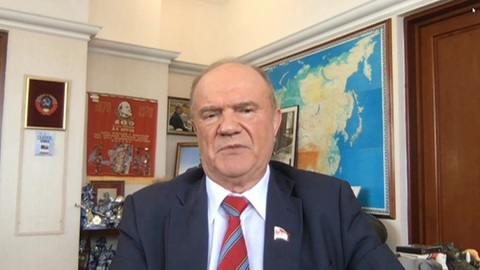 Зюганов привился от коронавируса