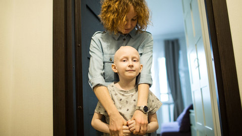 Читатели Вестей.Ru и Русфонда спасли Захара Гурова