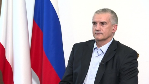 Аксенов высказался об отставке и подорожании воды в Крыму