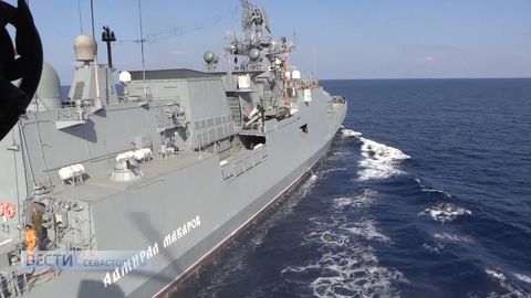Калиброносный "Адмирал Макаров" вошел в Средиземноморье