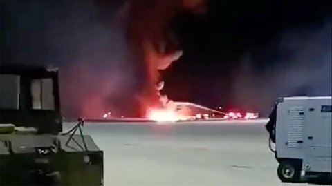 Американский истребитель разбился возле базы морской пехоты