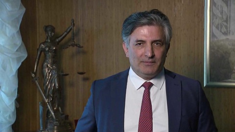Бывший адвокат Михаила Ефремова стал жертвой мошенничества