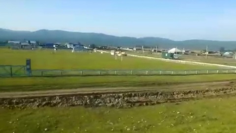 Бурятское село стало самым зараженным на планете и отгородилось окопами