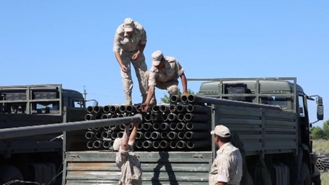 В Хабаровске обрушился мост через Амур, пострадали 17 военнослужащих