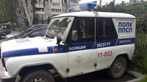 Изнасиловавших девушку в служебном УАЗе полицейских отправили в колонию