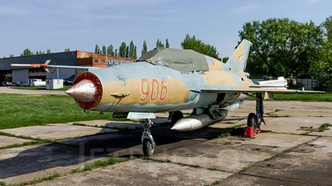 В Воронеже учебный истребитель МиГ-21 выставили на продажу на Avito
