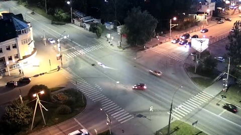 Камера запечатлела гибель мотоциклиста в Вологде. Видео