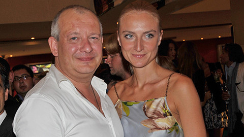 Вдова Марьянова обрела новую любовь, делит имущество и жалуется на угрозы