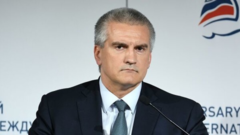 Глава Крыма пообещал увольнять нерадивых чиновников в прямом эфире