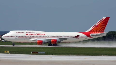 Самолет Air India, летевший в Сан-Франциско, вынужденно сел в Магадане