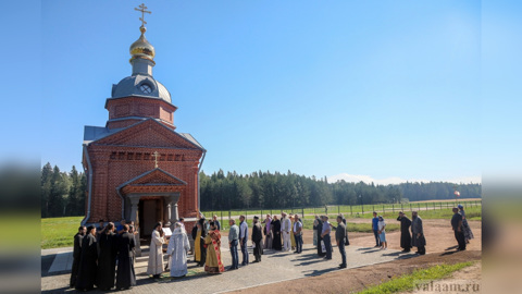 На Валааме открылась часовня Германа Аляскинского