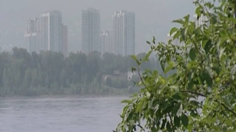 Красноярск снова накрыло смогом