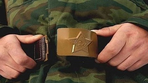 Призывник отбил сослуживцу селезенку за оговорку