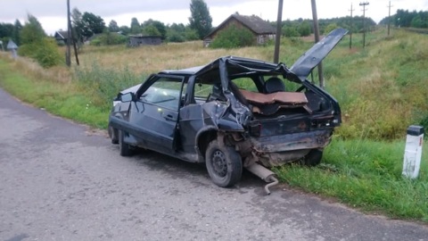 Водитель протаранил поезд и сбежал с места аварии под Старой Руссой