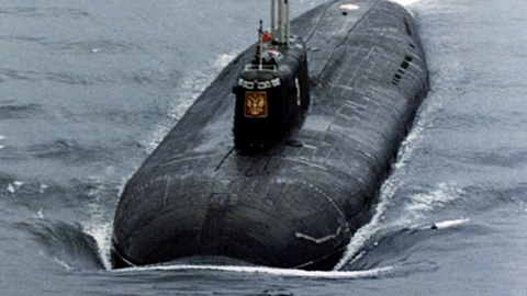 Умер вице-адмирал, руководивший водолазами на месте гибели подлодки "Курск"