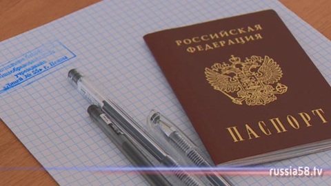 При сдаче ЕГЭ пензенские учащиеся слишком близко сидели друг к другу