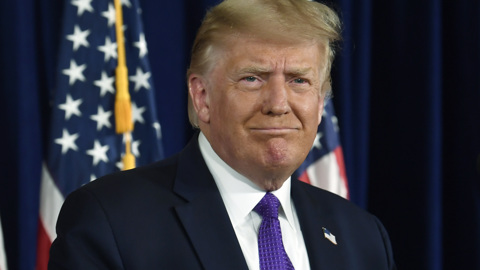 Трамп получил спецлечение и поблагодарил медиков