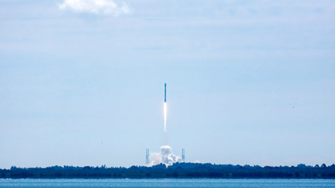 Ракета Falcon стартовала одиннадцатой группой интернет-спутников Starlink