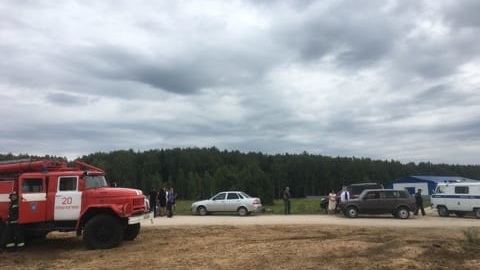 В заброшенной конюшне во Владимирской области погибла 12-летняя девочка