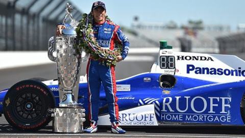 IndyCar. Такума Сато во второй раз выиграл легендарную "Инди 500"